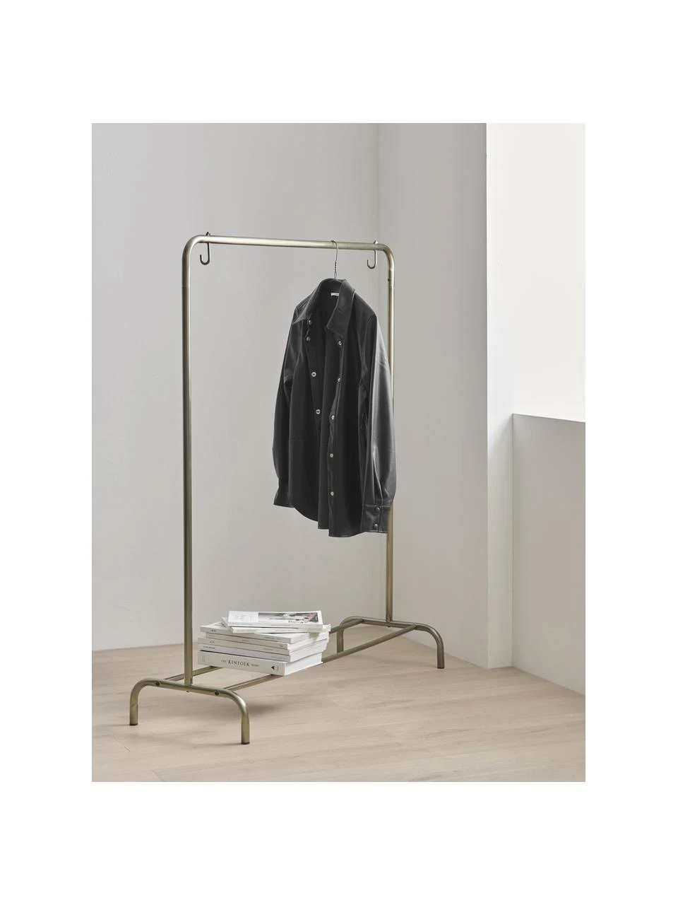 Kleiderständer Industri aus Metall in Goldfarben, B 110 x H 131 cm – Bild 2