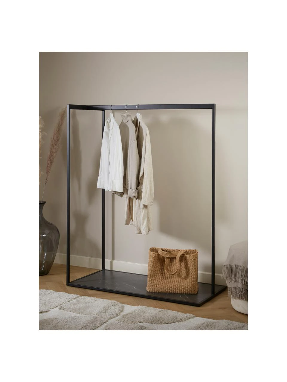 Westwing Collection Kleiderstange Pacey in Schwarz mit Marmor-Optik, B 120 x H 152 cm – Bild 2