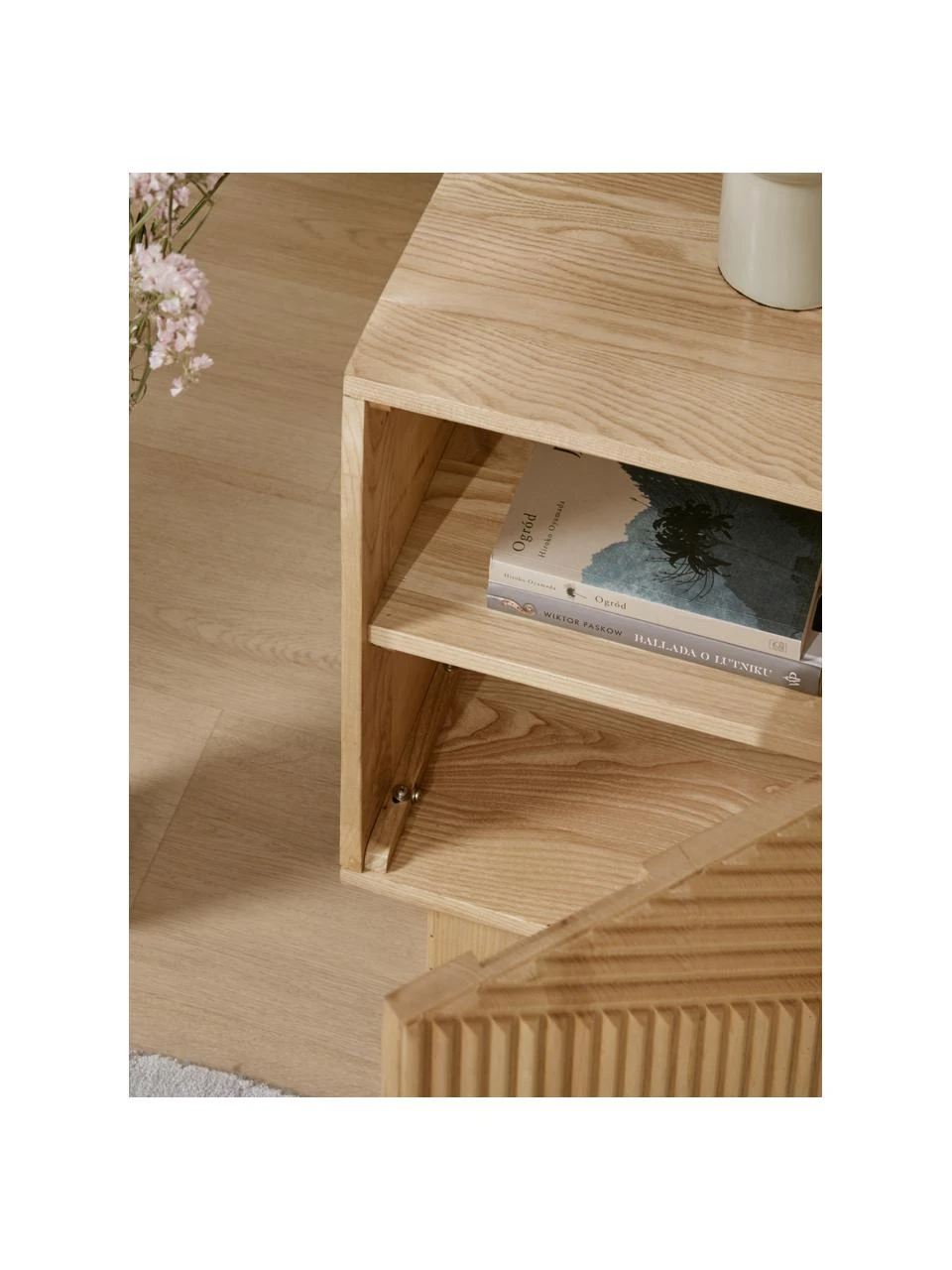 Westwing Collection Nachttisch Louis aus massivem Eschenholz, B 40 x H 50 cm – Bild 4