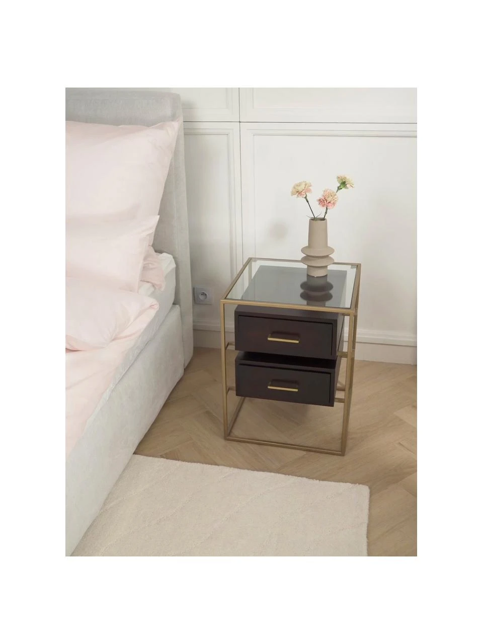 Westwing Collection Nachttisch Lyle mit Glasplatte, B 45 x H 58 cm – Bild 3