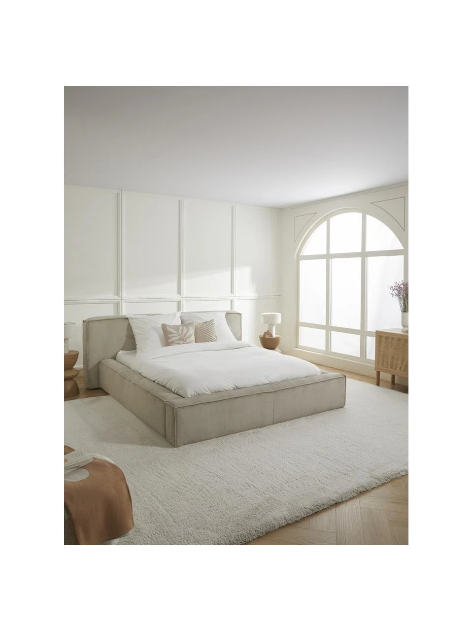 Westwing Collection Polsterbett Lennon in Beige aus Cord, B 140 x L 200 cm – Bild 2