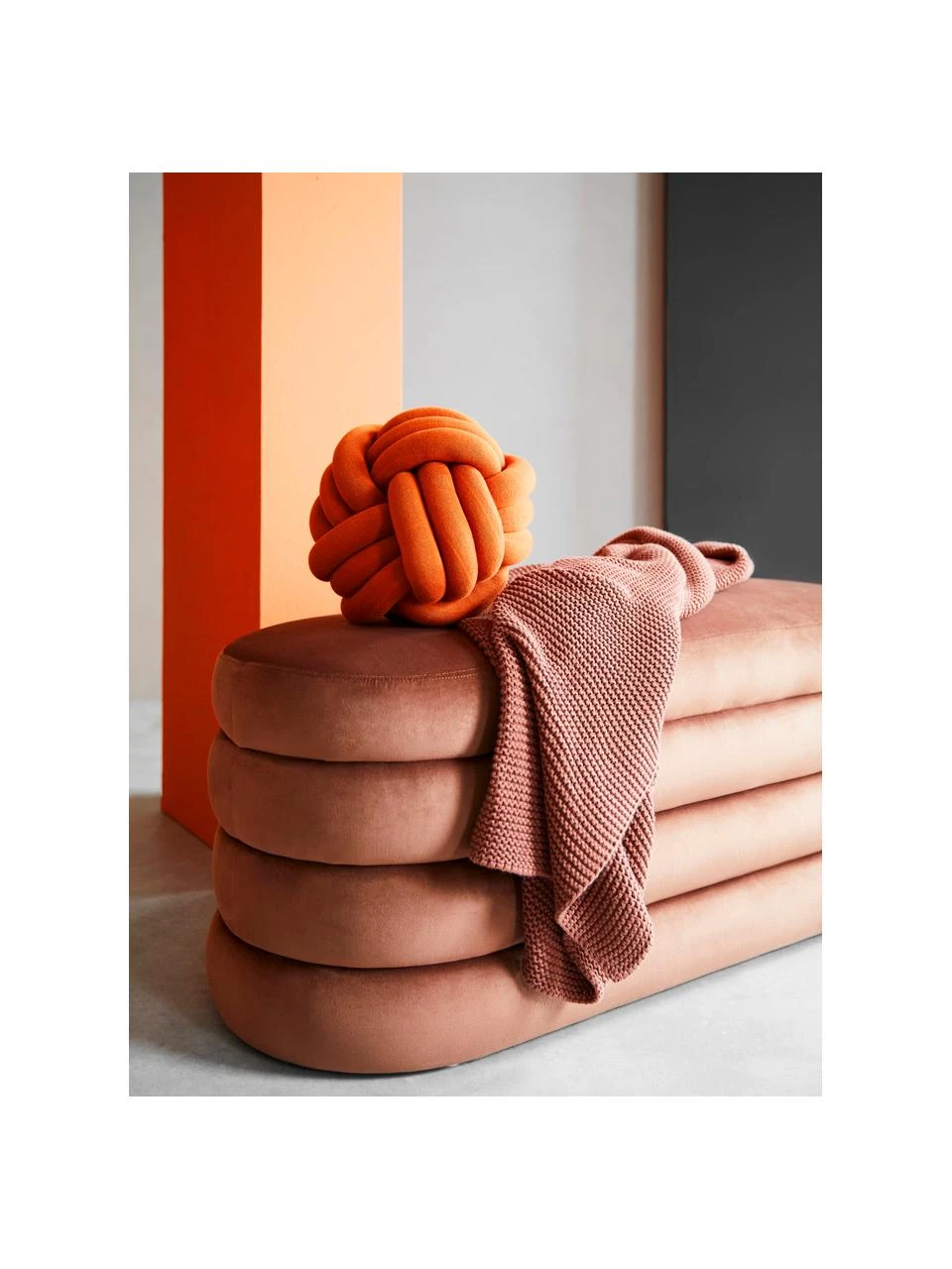 Westwing Collection Samt-Polsterbank Alto in Braun, B 110 x H 47 cm – Bild 3