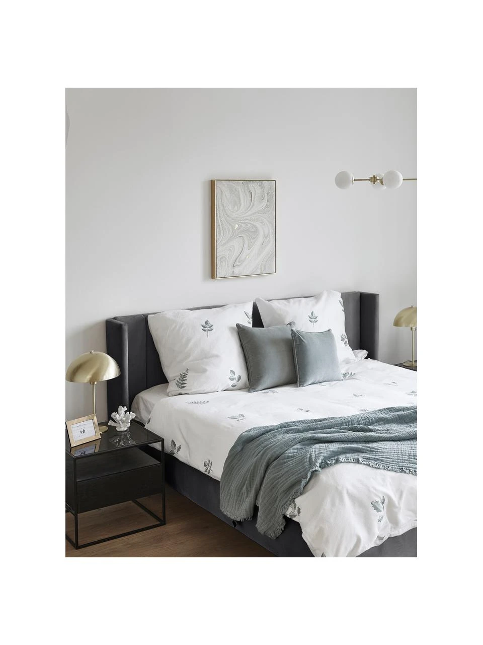 Westwing Collection Samt-Polsterbett Dusk in Anthrazit, 140 x 200 cm – Bild 2